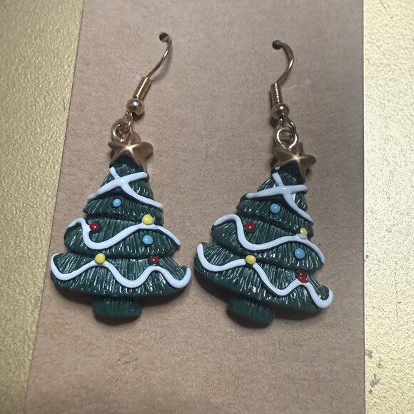 NWT Green Ceramic Christmas Tree Earrings with Gold Star Topper - Picture 1 of 3